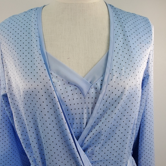 I. MAGNIN 2 PIECE ROBE AND NIGHT GOWN SET SIZE SM - Picture 5 of 8